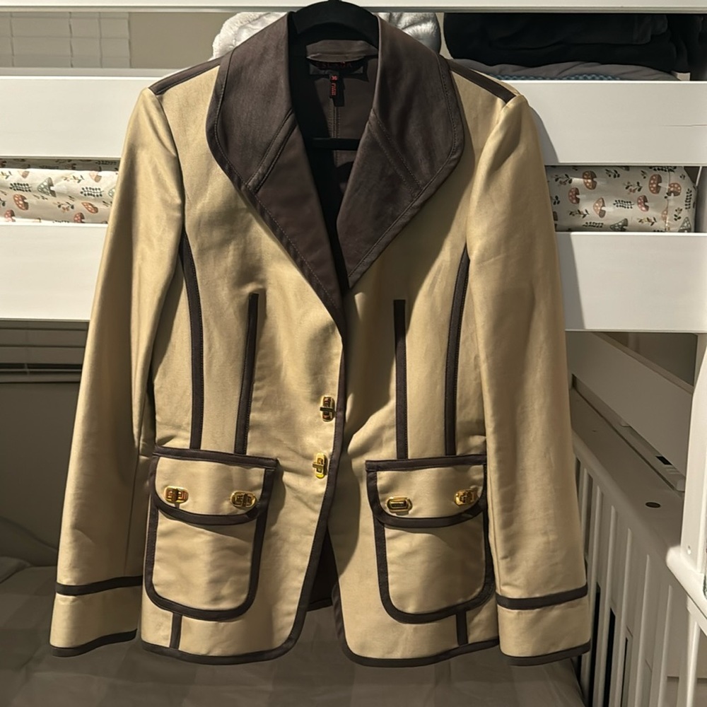 Escada BlazerNeutrals Shawl Collar- Slit Pockets & Hook and Eye Closure